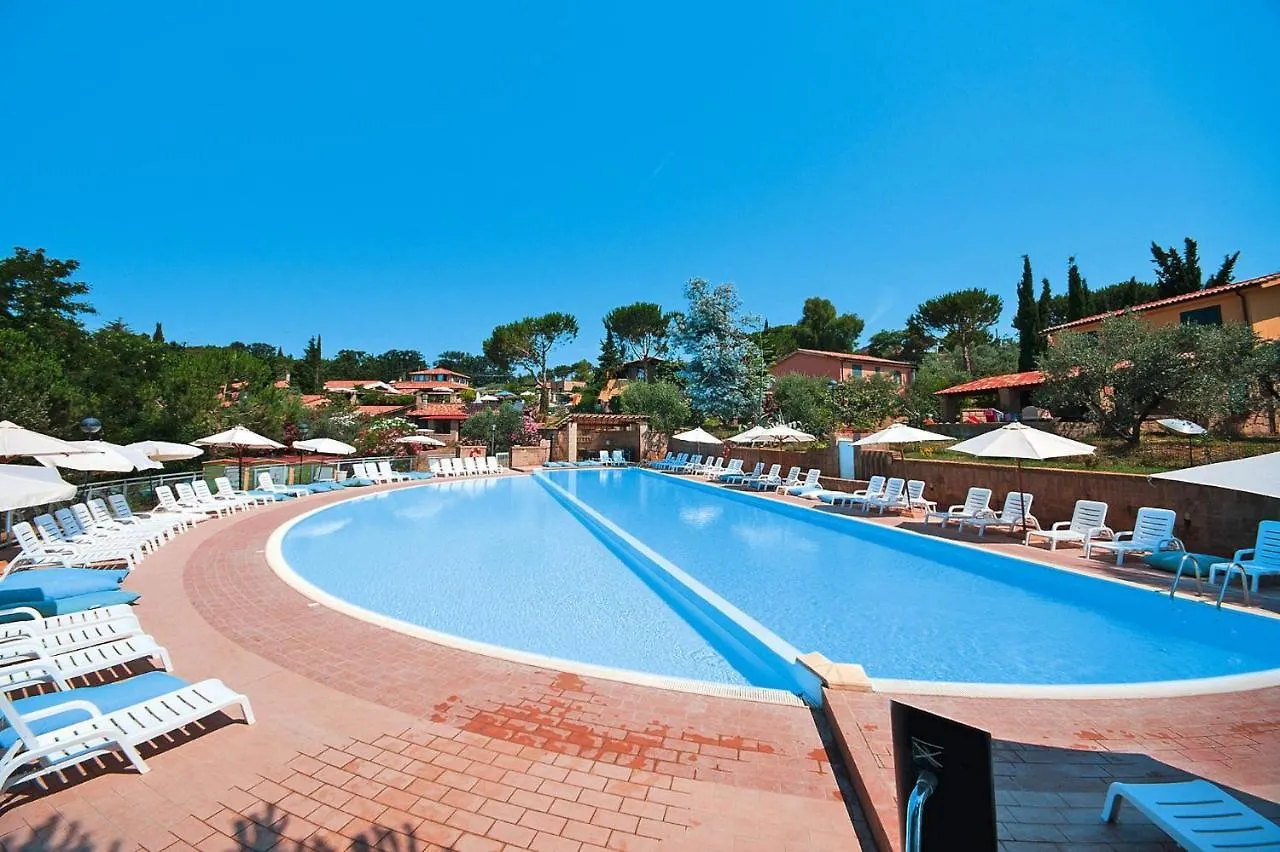 Apartment In The Centra Vacanze Il Borgo Resort In Guardistallo 0*,