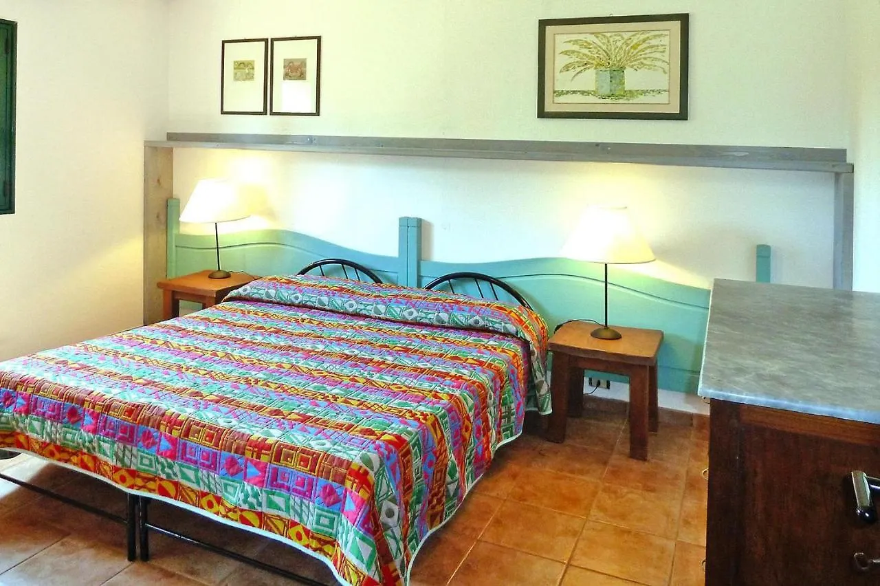 Apartment In The Centra Vacanze Il Borgo Resort In Guardistallo
