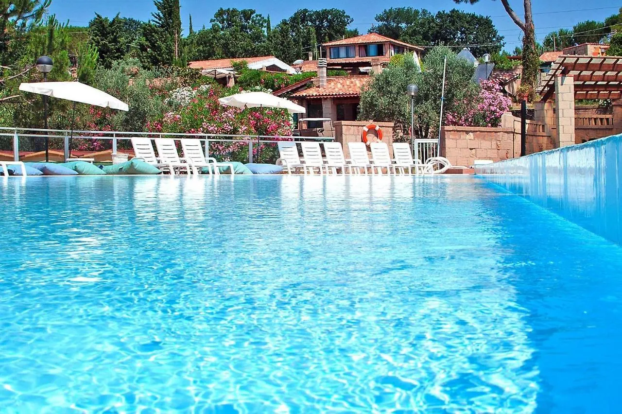 Apartment In The Centra Vacanze Il Borgo Resort In Guardistallo